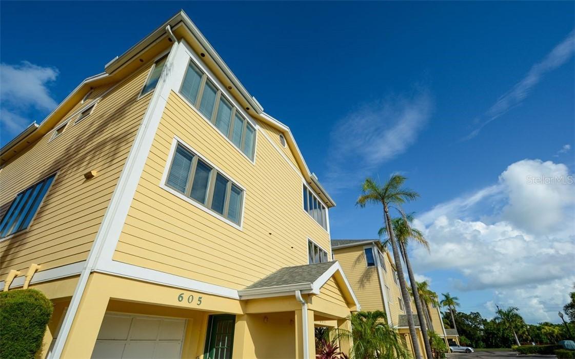 605 Cedars Ct., Longboat Key, FL 34228
