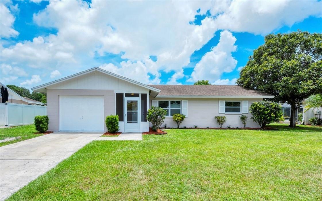 5510 Cedarwood Dr., Sarasota, FL 34232