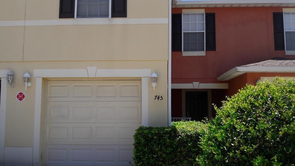 745 Cresting Oak Cir. #122, Orlando, FL 32824