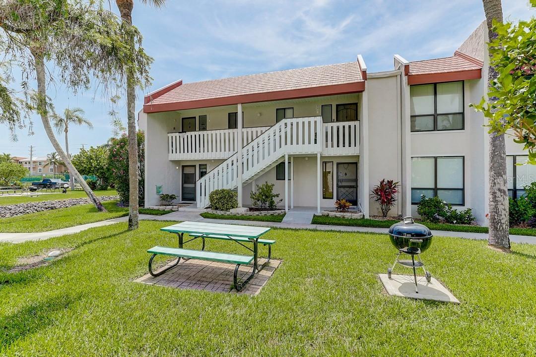 1801 Gulf Dr. #122, Bradenton Beach, FL 34217