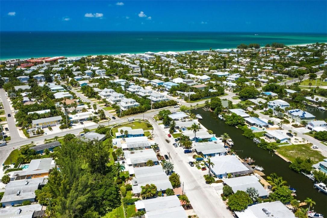 401 63rd St., Holmes Beach, FL 34217