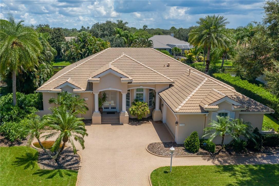 7340 Barclay Ct., University Park, FL 34201