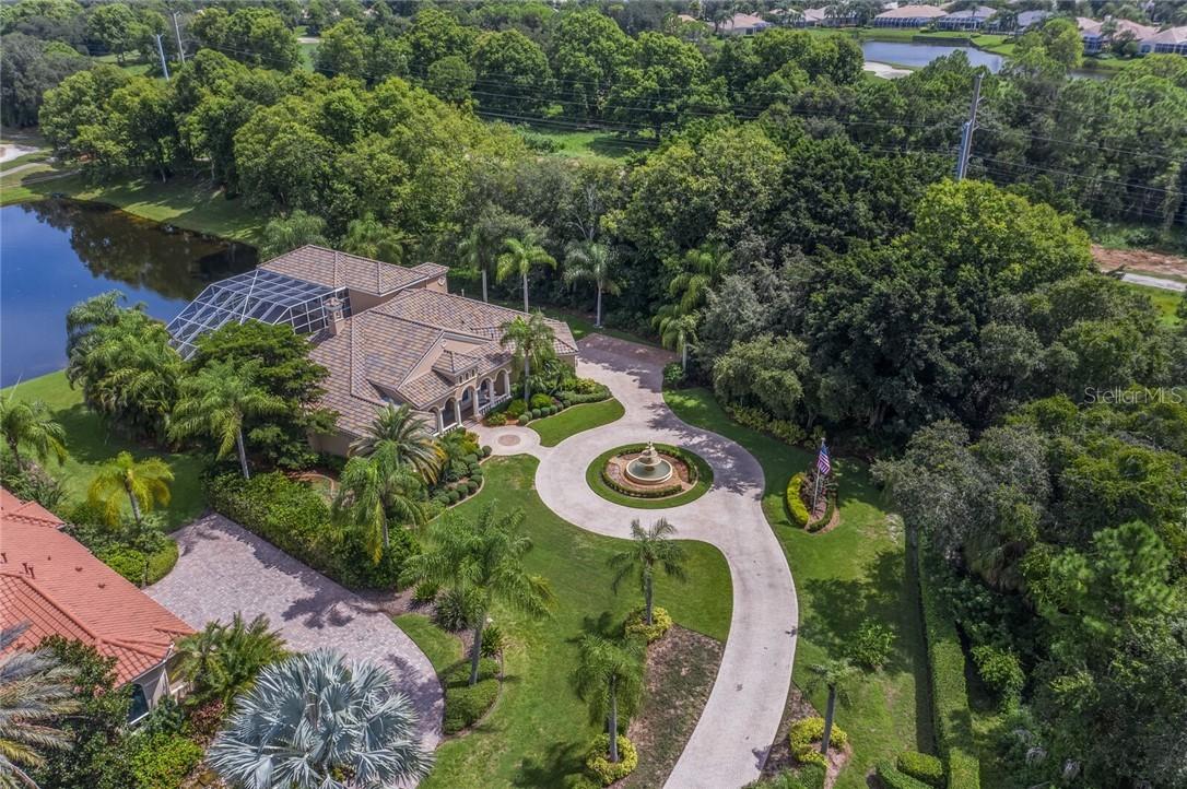 7706 Sloane Gardens Ct., University Park, FL 34201