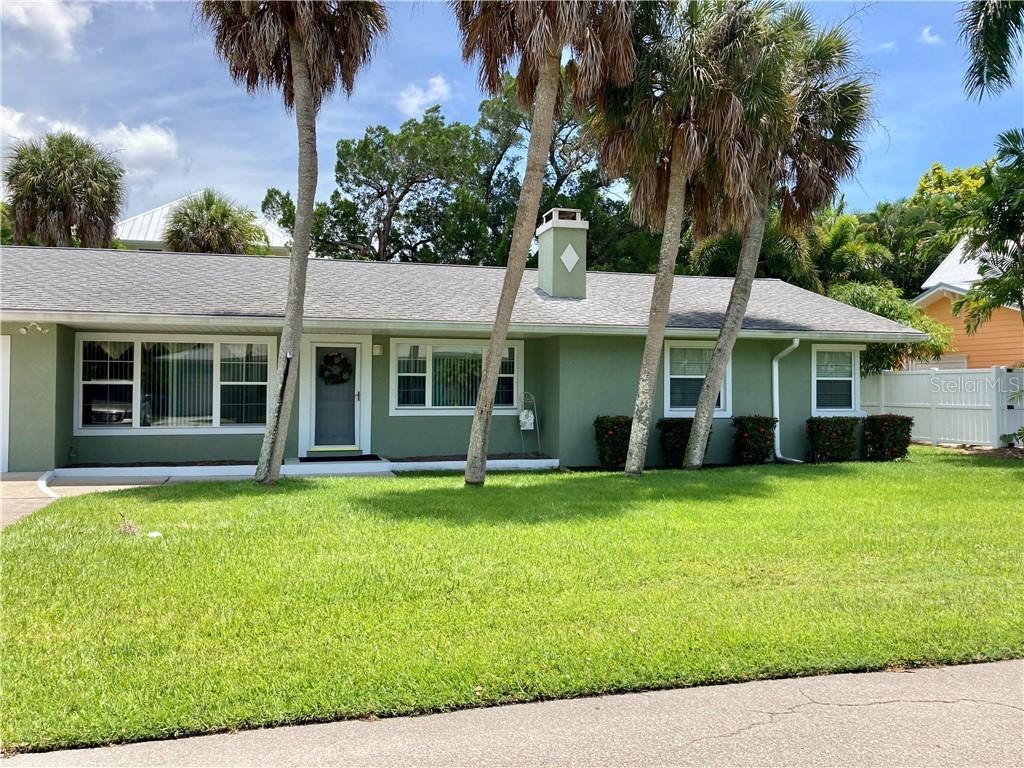 209 76th St., Holmes Beach, FL 34217
