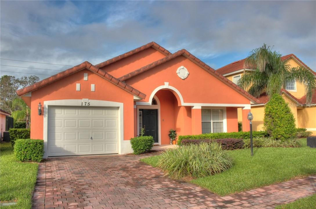 175 Robin Rd., Davenport, FL 33896
