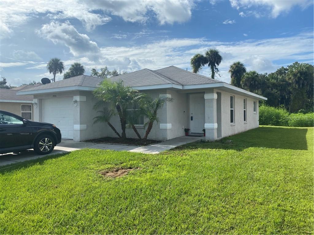 2916 31st Ave., Bradenton, FL 34208
