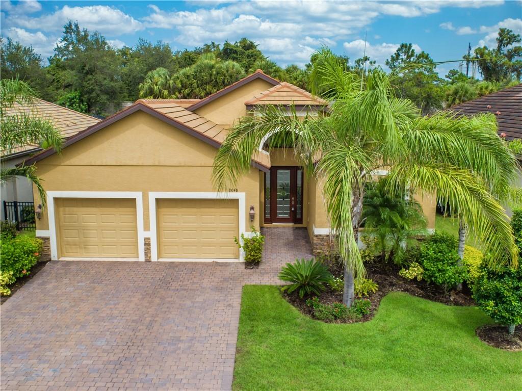 8048 N Rio Bella Pl., University Park, FL 34201