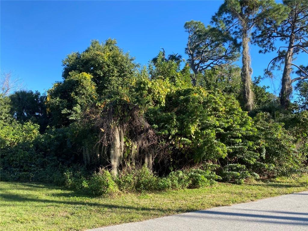 Bertrend St., Englewood, FL 34223