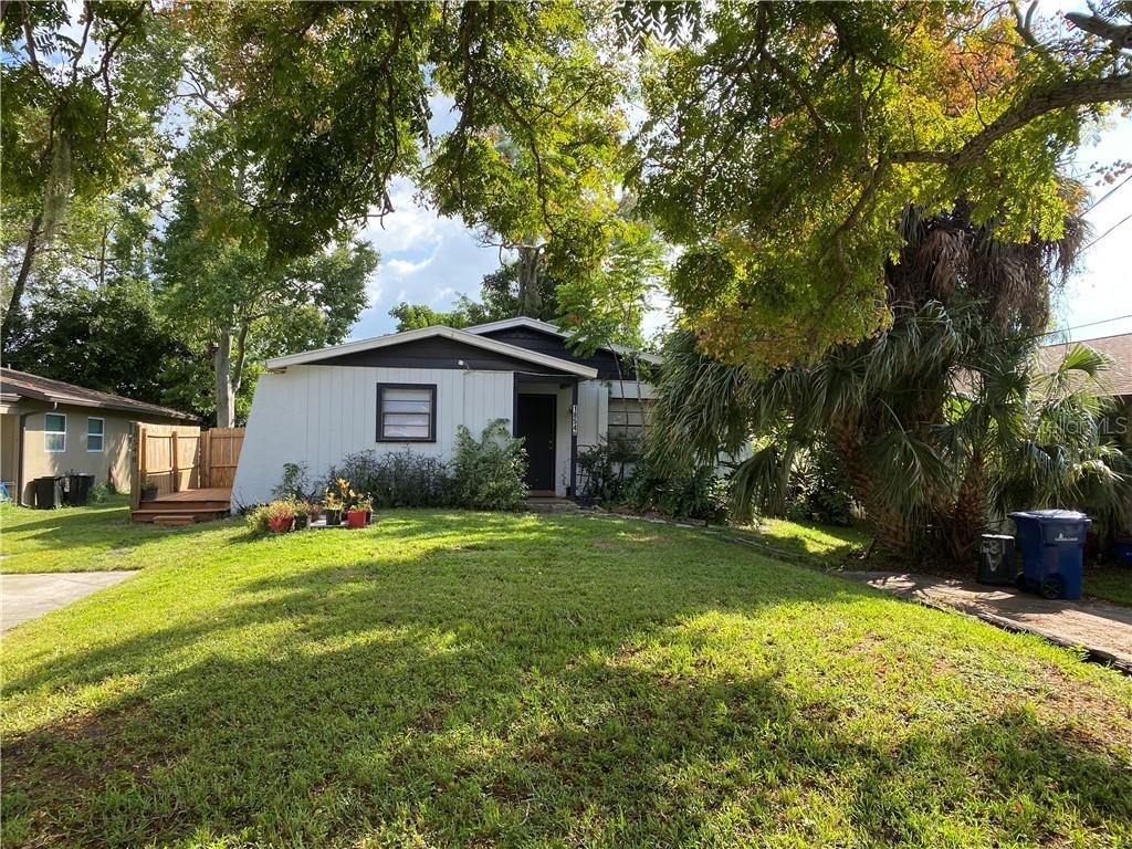 1854 Debbie St., Sarasota, FL 34231