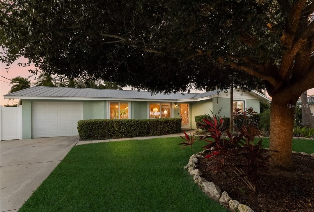 520 70th St., Holmes Beach, FL 34217