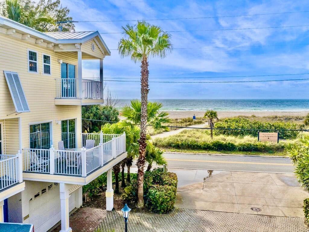 1411 Gulf Dr., Bradenton Beach, FL 34217