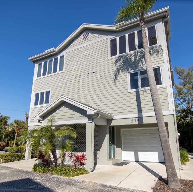 539 Forest Way, Longboat Key, FL 34228