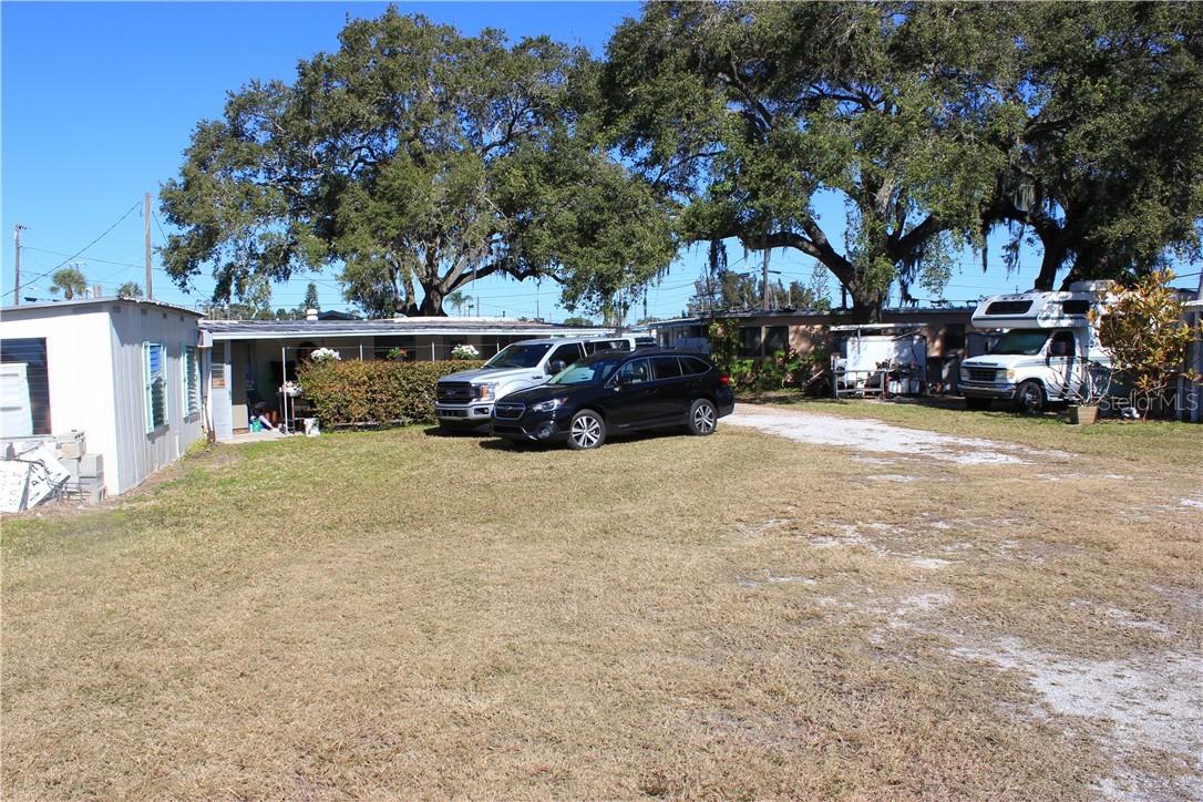 333-335 4th St., Palmetto, FL 34221