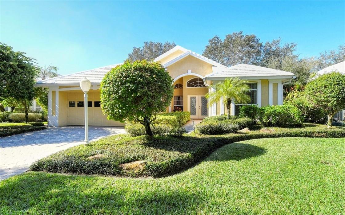 304 Bermuda Ct. #14, Venice, FL 34293