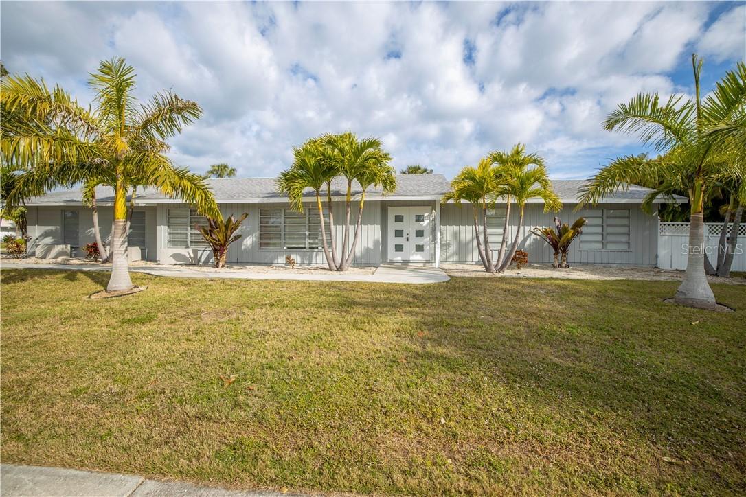 500 Schooner Ln., Longboat Key, FL 34228