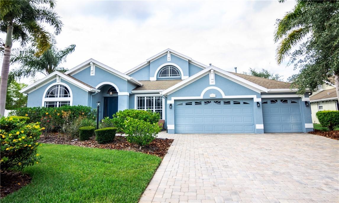 7704 Heyward Cir., Bradenton, FL 34201