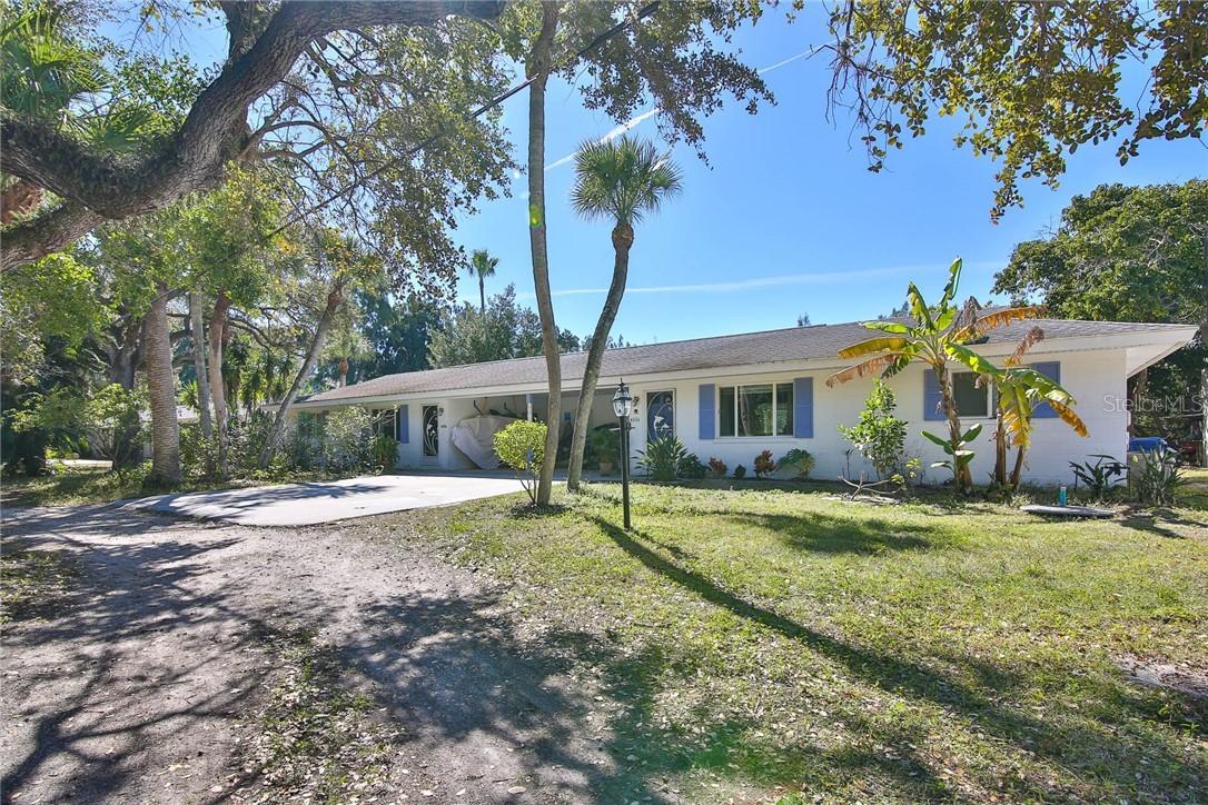 6536 Peacock Rd., Sarasota, FL 34242