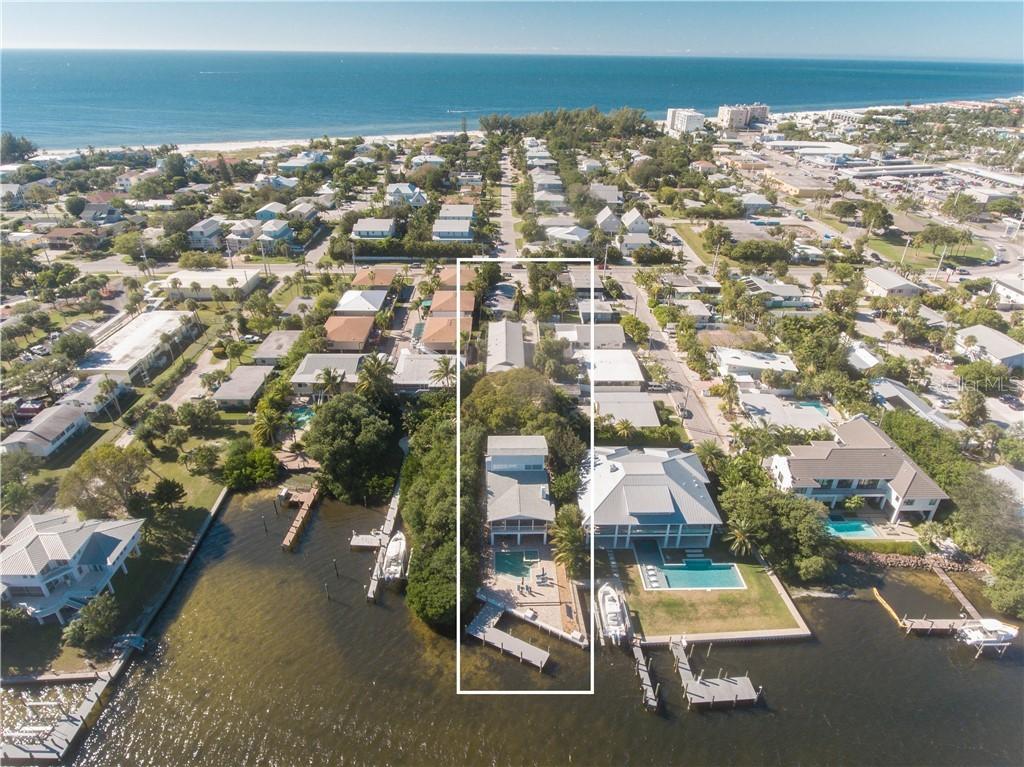 4915 Gulf Dr., Holmes Beach, FL 34217