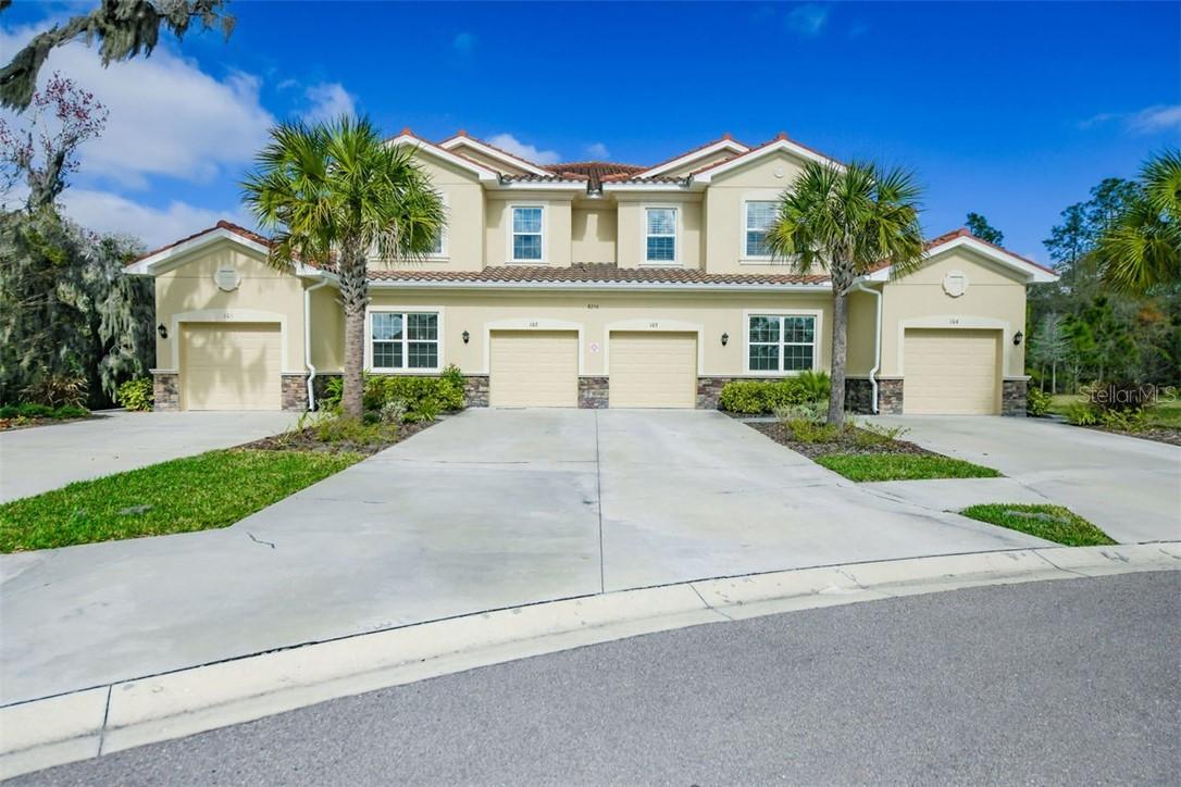 8256 Enclave Way #104, Sarasota, FL 34243