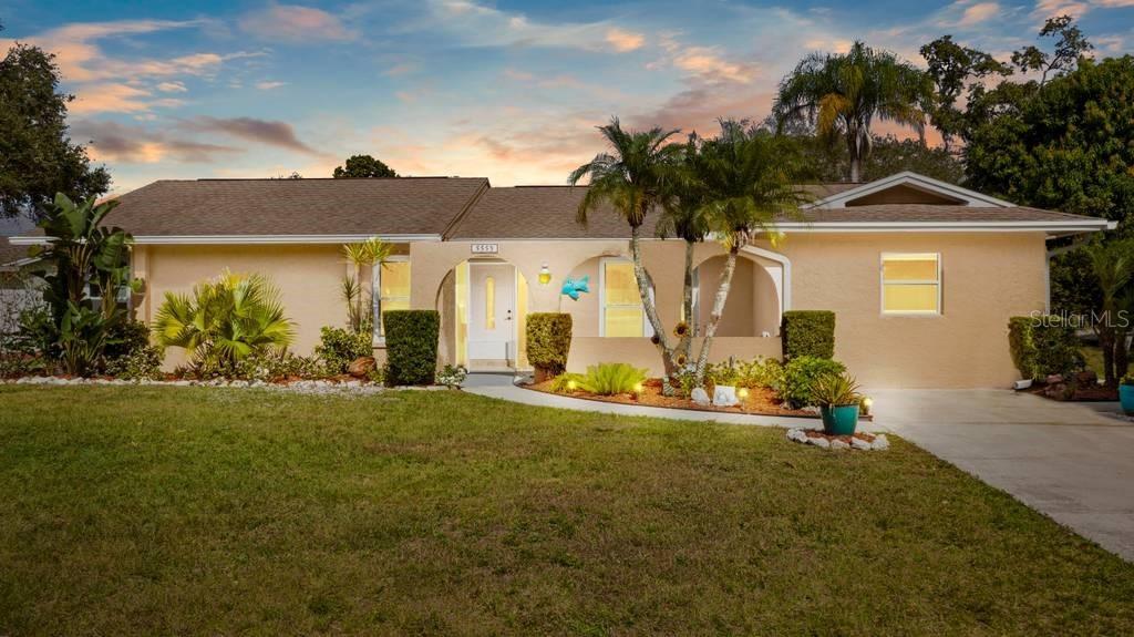 5553 Rollingwood Dr., Sarasota, FL 34232