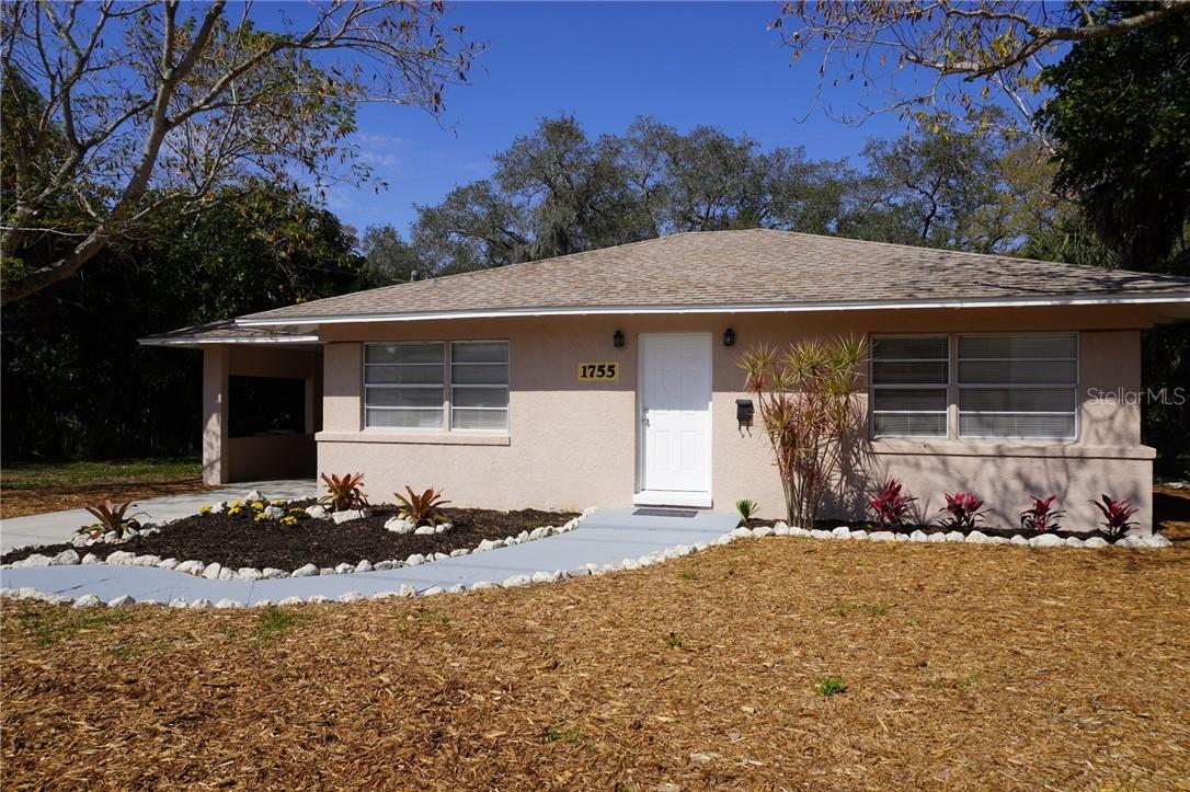 1755 10th St., Sarasota, FL 34236
