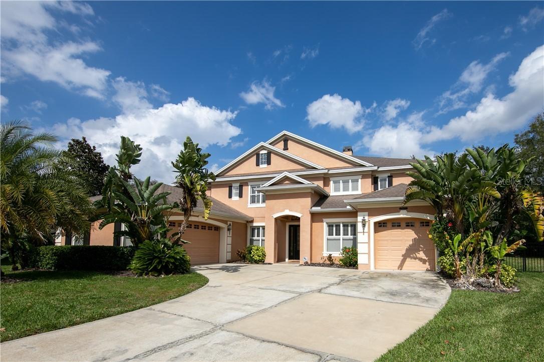5117 Tari Stream Way, Brandon, FL 33511