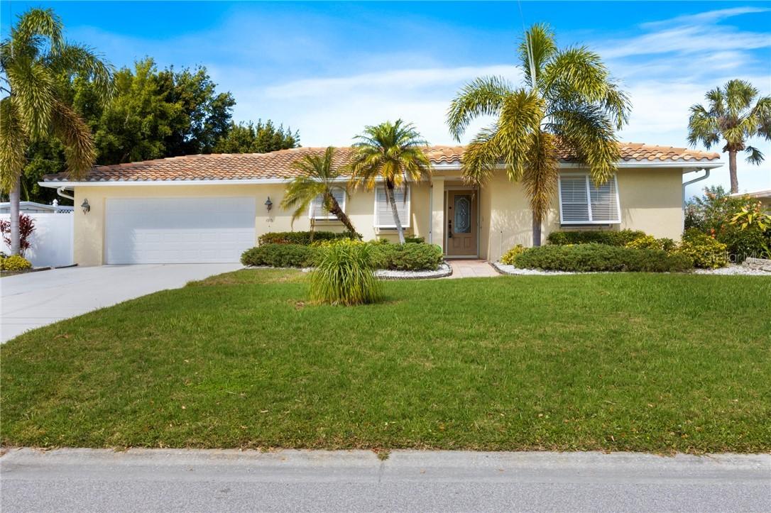 4915 Palmetto Point Dr., Palmetto, FL 34221