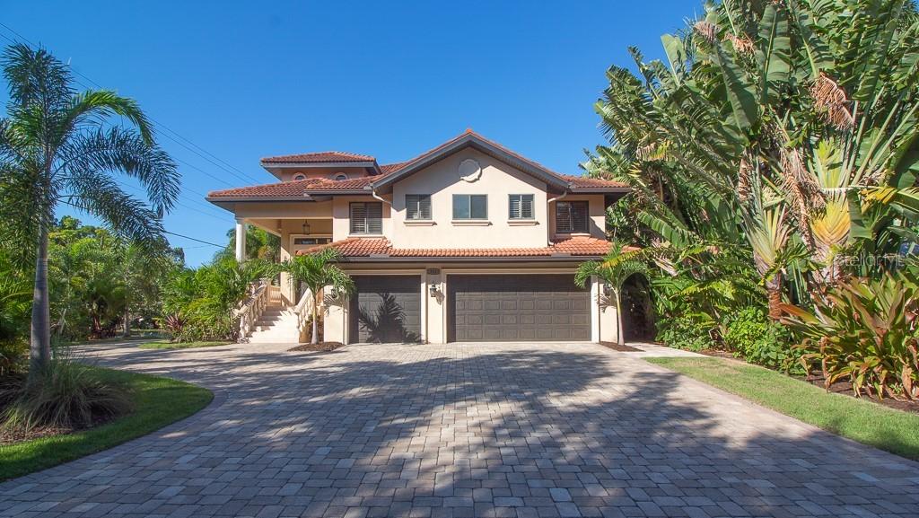 311 Ogden St., Sarasota, FL 34242