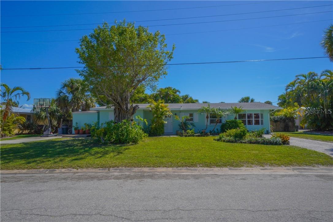 509 71st St., Holmes Beach, FL 34217