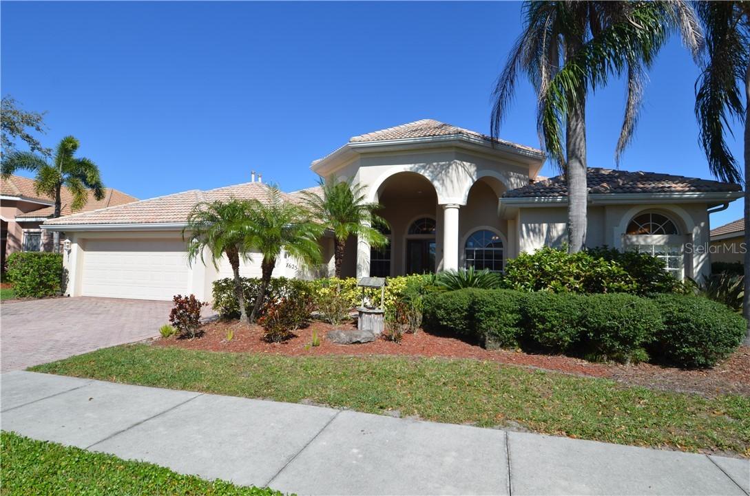 7625 Camden Harbour Dr., Bradenton, FL 34212