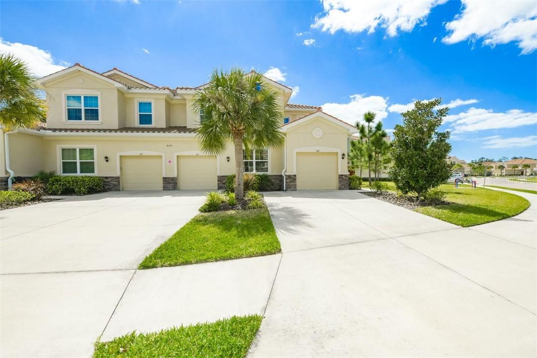 8249 Enclave Way #103, Sarasota, FL 34243
