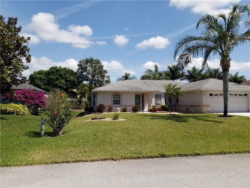 202 White Marsh Ln, Rotonda West, FL 33947