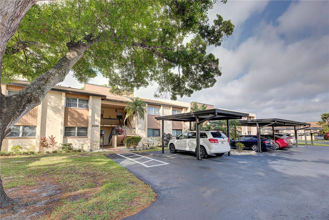 2536 Clubhouse Cir. #102, Sarasota, FL 34232
