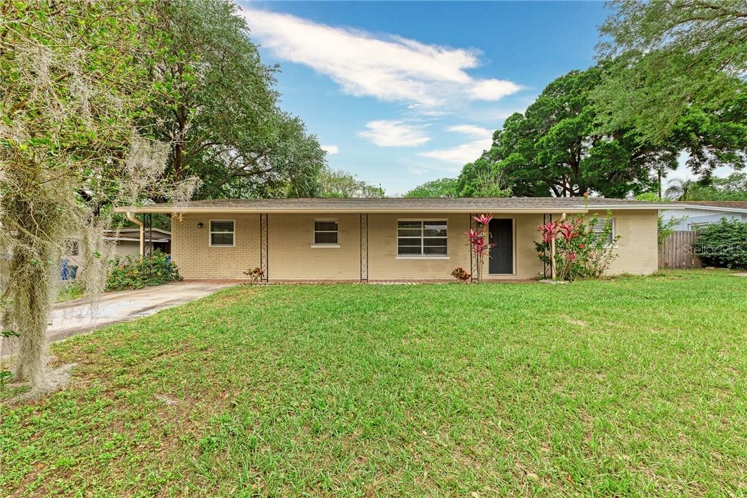 408 S Oakwood Ave., Brandon, FL 33511