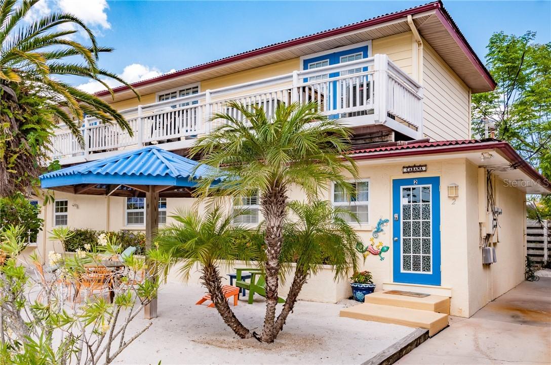 104 29th St. #2, Holmes Beach, FL 34217
