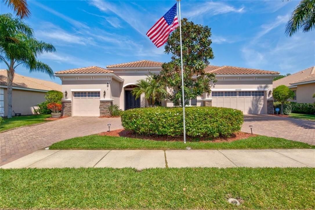 12723 Penguin Dr., Bradenton, FL 34212