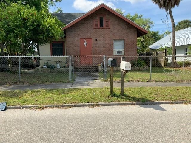 601 4th St., Palmetto, FL 34221