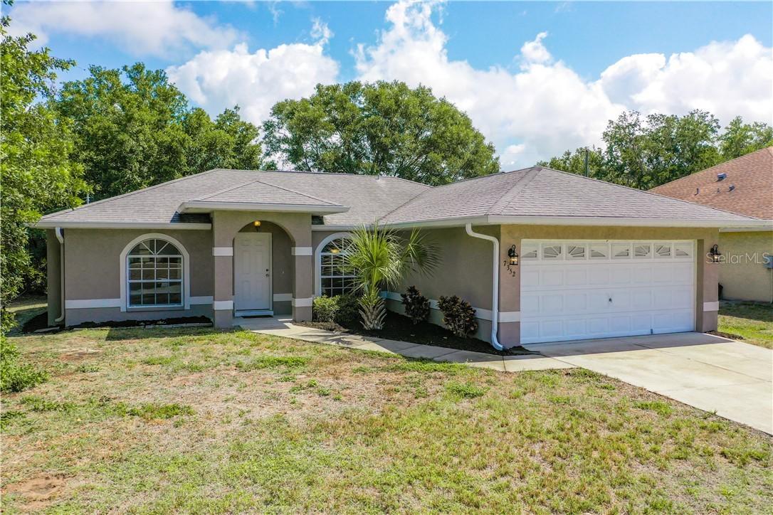 7352 Bolten Ln., Port Charlotte, FL 33981