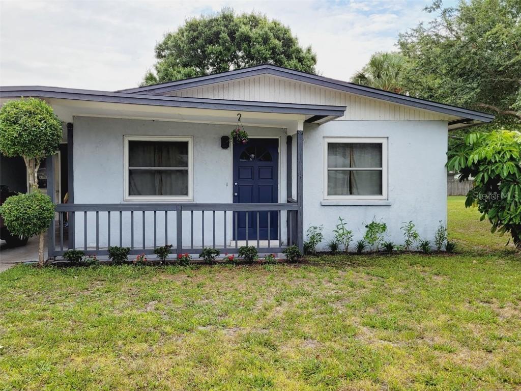 1210 22nd Ave., Palmetto, FL 34221