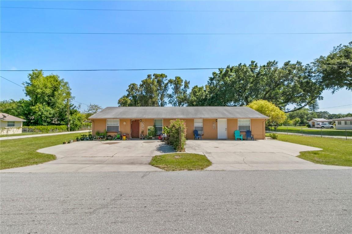 3112 49th Ave Dr W, Bradenton, FL 34207