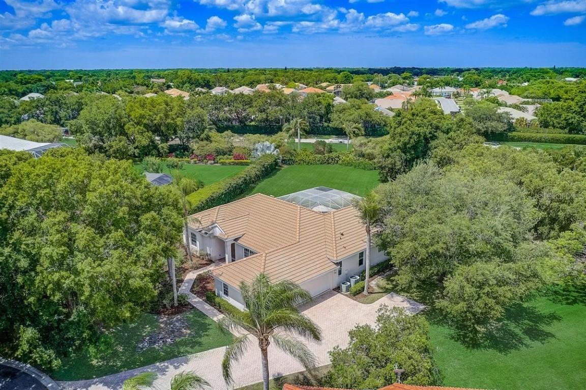 6235 Cypress Bend Ct., University Park, FL 34201