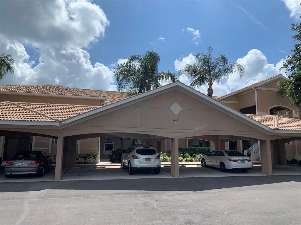 915 Fairwaycove Ln. #103, Bradenton, FL 34212