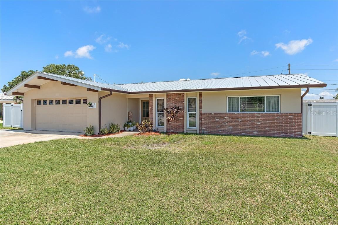 10311 Imperial Point Dr., Largo, FL 33774