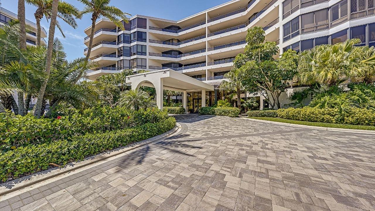 565 Sanctuary Dr. #B404, Longboat Key, FL 34228
