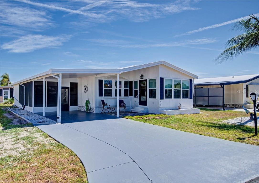 612 La Sala, North Port, FL 34287