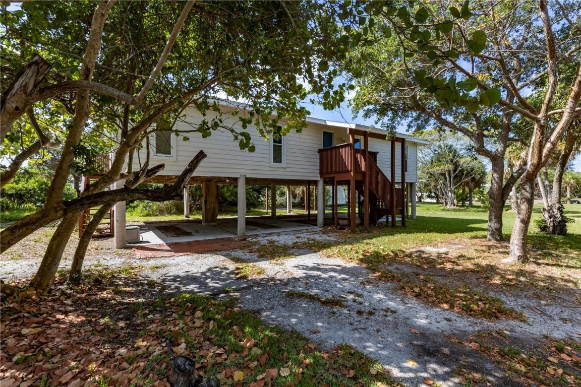 642 Companion Way, Longboat Key, FL 34228