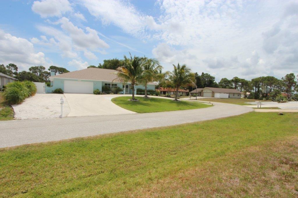 1030 Schooner Ln., Englewood, FL 34224