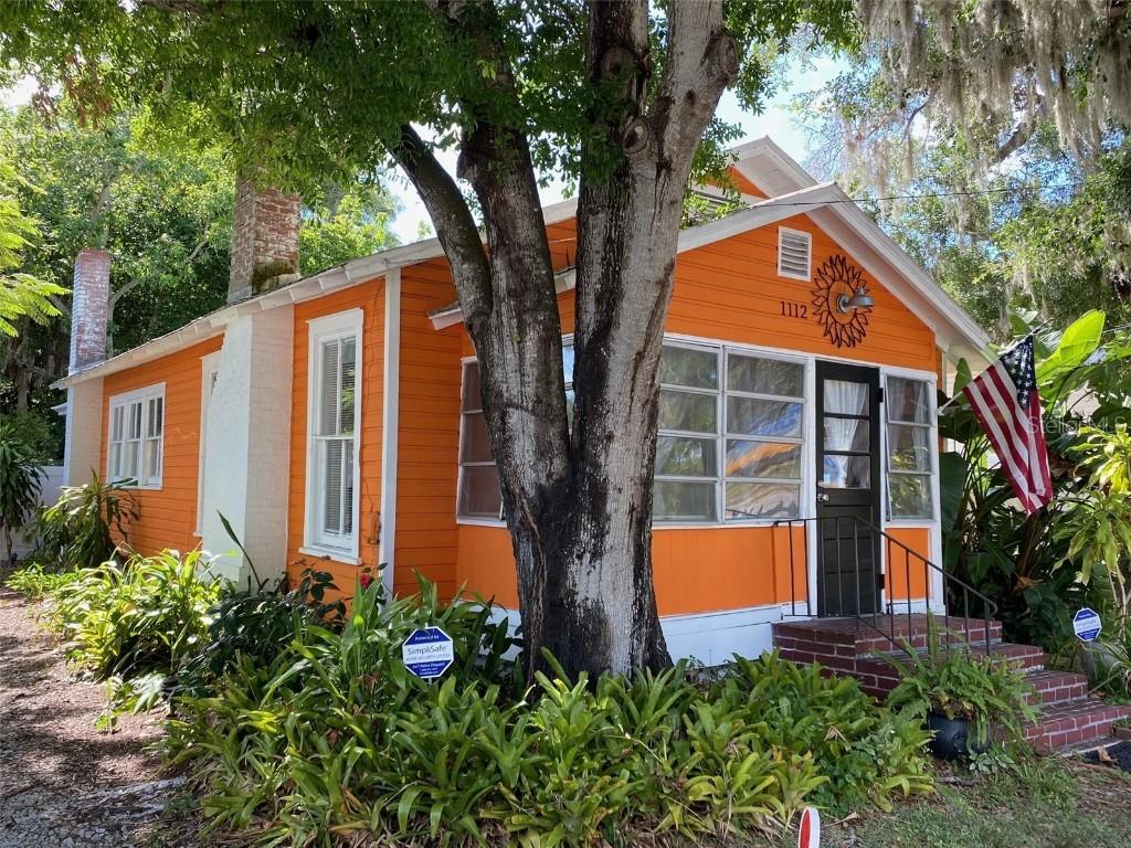 1112 18th St., Bradenton, FL 34205