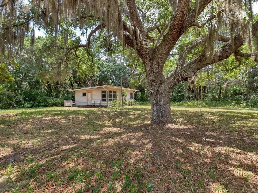 1949 Bridge St., Englewood, FL 34223