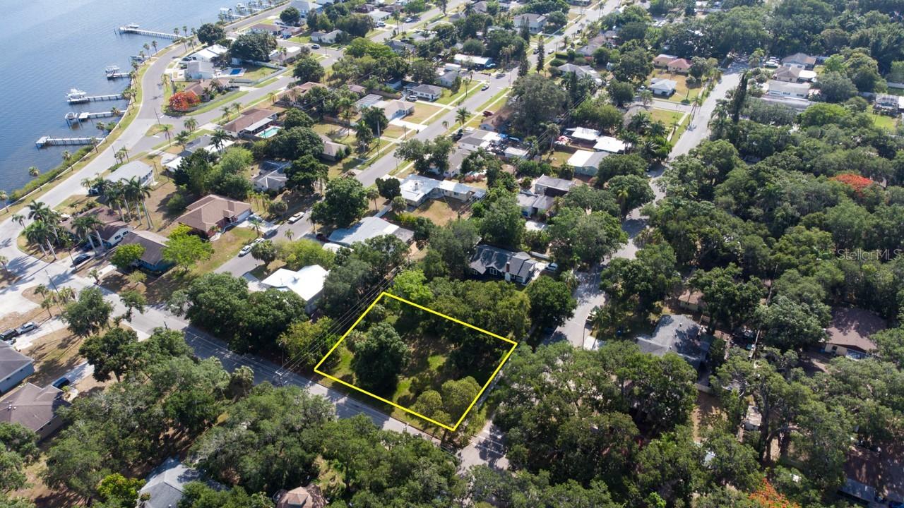 1801 2nd Ave., Bradenton, FL 34208